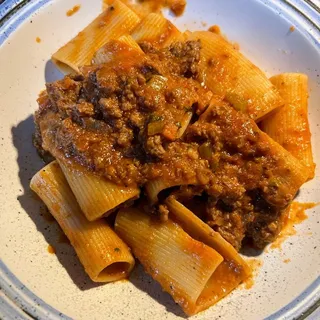 Rigatoni alla Bolgnese