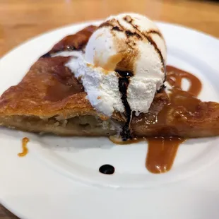 Fruit Crostata. $10. Vanilla gelato, aged balsamic. We were told there was peach inside, but we&apos;re pretty sure it was apple (not peach).