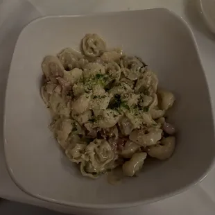 Tortellini veal