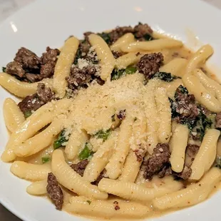Cavateli with Lamb Sausage &amp; Rabe | Instagram: @telephonesmoothie