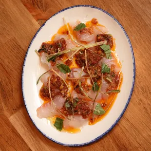 Pesce Crudo Red Snapper, Tomato-Walnut Pesto, Fried Capers