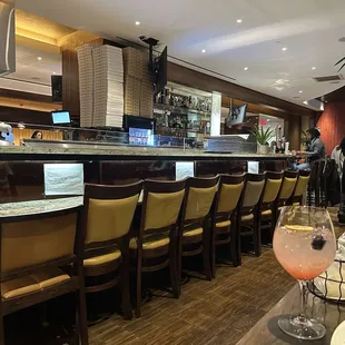 sushi and sashimi, interior