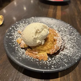 Apple tart dessert
