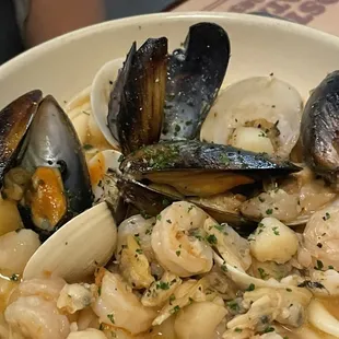 GLI STROZZAPRETI ALLA "BEL SIT"