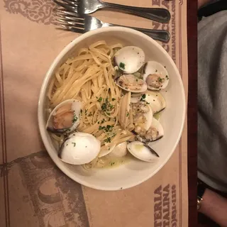 Linguine alla Vongole