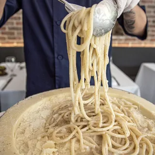 Pasta Cacio E Pepe
