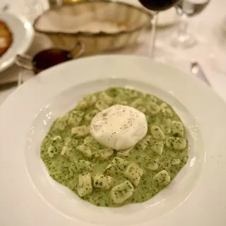 Gnocchi Al Pesto