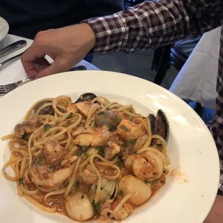 Linguini Tutto Mare