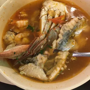 Caldo de Mariscos