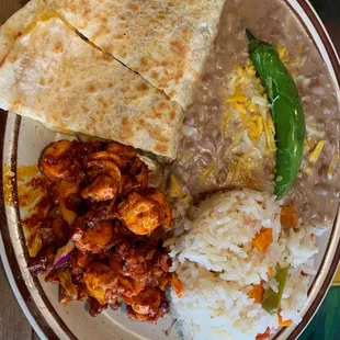 Pulpo, Pollo Quesadilla, Rice, Bean, &amp; Jalapeño