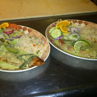 filete en salsa de limon  este filete es de filete blanco del lago superior de canada con crema de jalapeno y una base de limon