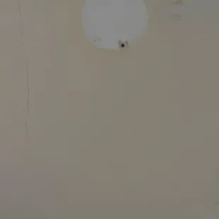 No smoke detector inside apartment