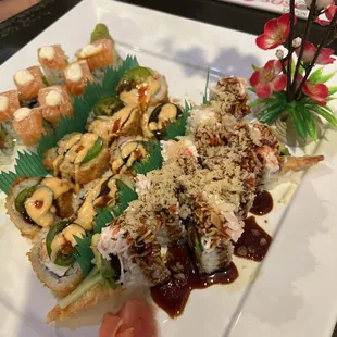 Great service  and good food. Pretty presentation as well! The food was fresh and had a lot of flavor and the restaurant was very clean!