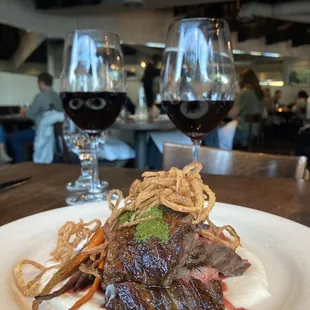 Skirt steak paired so perfectly with the Grenache/Syrah red.