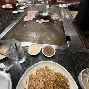 Hibachi grill