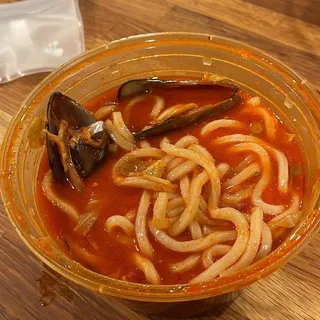 Spicy Seafood Udon