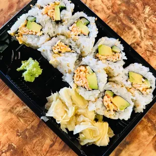 Spicy California Roll (8pcs)