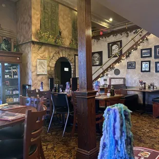 Restaurant floor