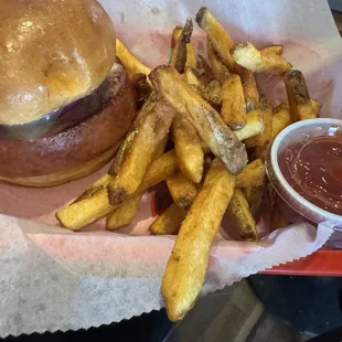 Oley Baloney Sandwich + Fresh Cut Fries