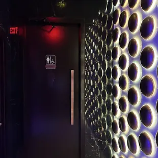 sushi and sashimi, interior