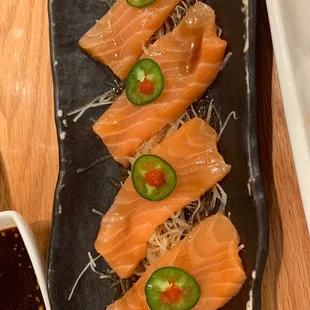 Deluxe Flight Salmon Sashimi