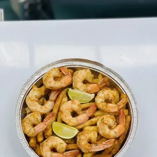 Grilled shrimp &amp; chips