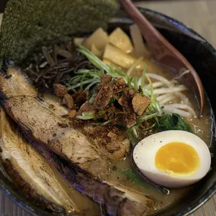 BLACK GARLIC TONKOTSU