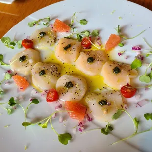 Scallop carpaccio