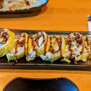Spider Roll (soft shell crab)