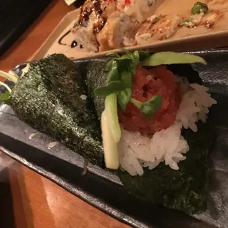 Spicy Tuna Hand Roll