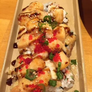 Scallop Dynamite Roll