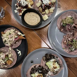 Tacos (2 per order - no mix and match allowed)