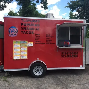 Familiar truck, new name, VERY tasty food!