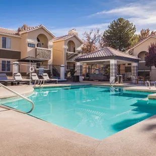 Ottavo Exterior Pool