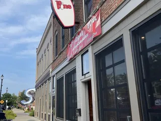 10 Pins