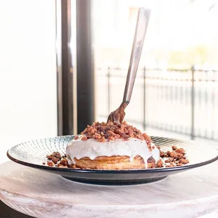 Grande Bacon Cinnamon Roll