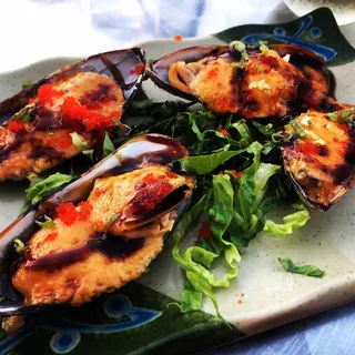 Dynamite Mussels