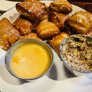 Amazing Pretzel Bites with cheese dip and grained mustard! As it should be!