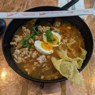 Ba Mee Tom Yum