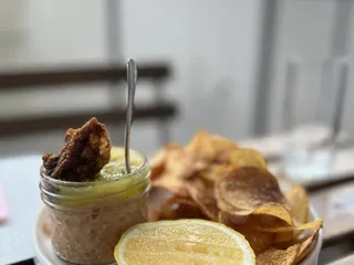 Leland Eating and Drinking House 