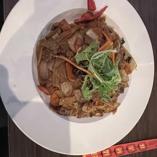 Noodles with beef.