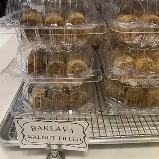 Baklava with Walnuts (3pc)