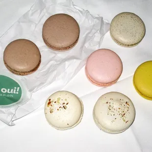 2 chocolate peppermint, espresso, raspberry, lemon, and 2 almond blueberry (bits on top).