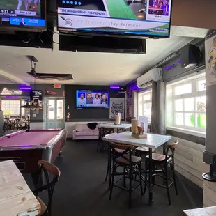 sushi and sashimi, interior