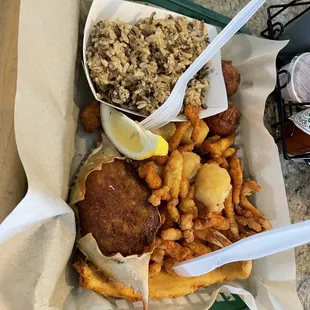Dinner platter with wild rice