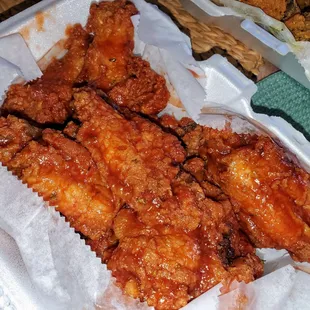 StrawBBQ wings