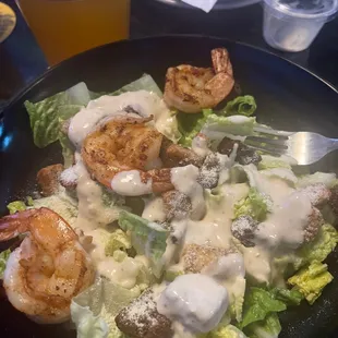 Salad is over priced and only 3 shrimp for 4$
