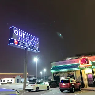 The sign to the restaurant and Sports Bar