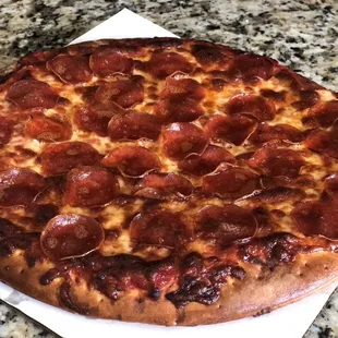 Medium Pepperoni.. cooked @ 450 for 16 mins. I extra crispy just like we like it