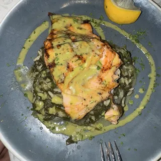 Solomos (Salmon)